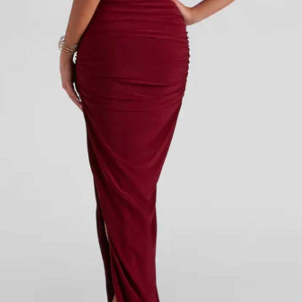 Adora Formal One-Shoulder Ruched Dress - Picture 2 of 3